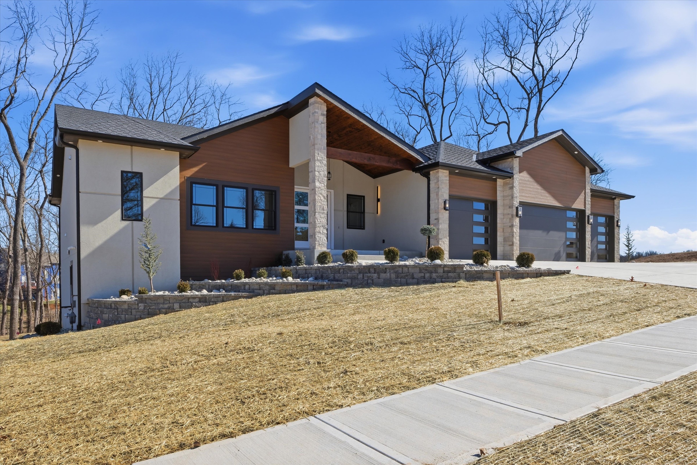 Maderos Estate at Connor Creek South — photo 2